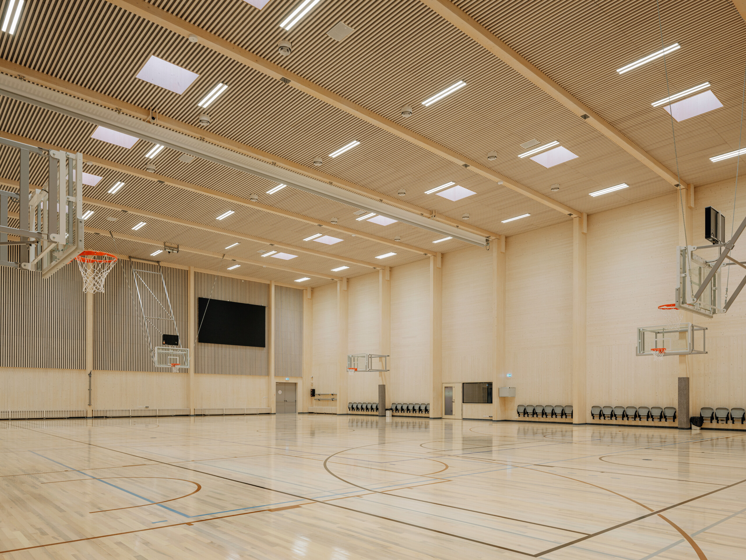 Tuule sports building Photo 3